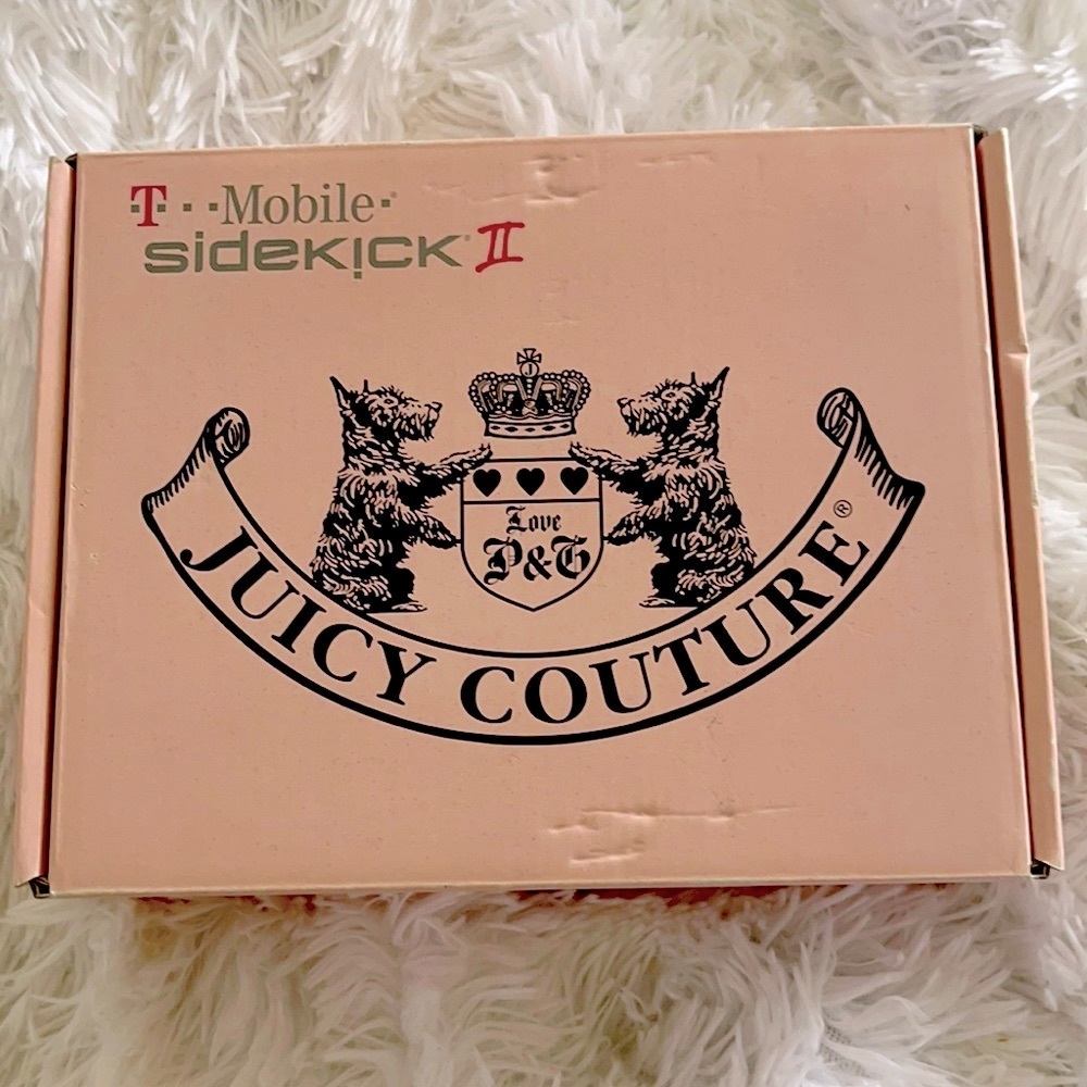 Juicy Couture Sidekick 2